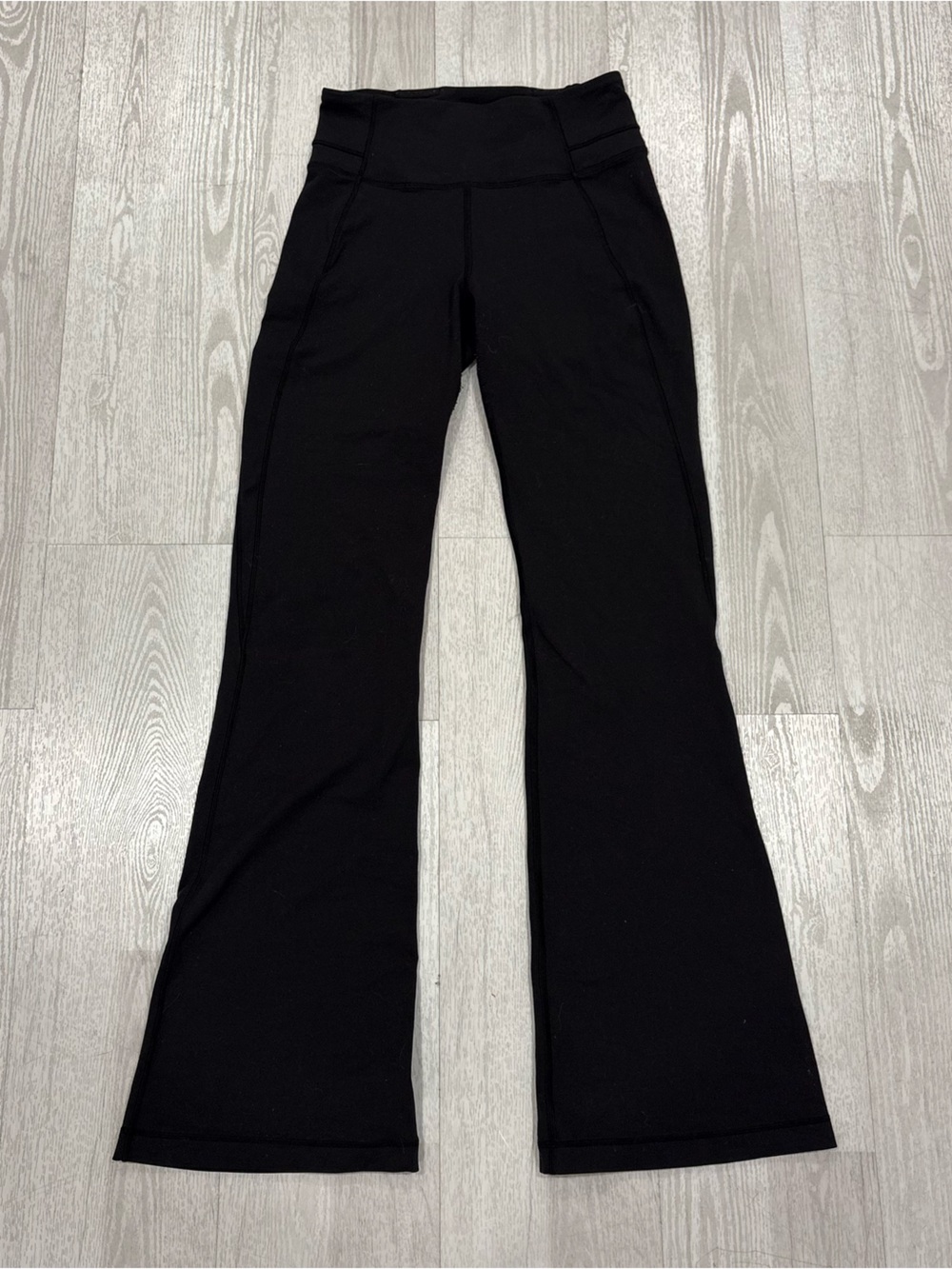 Lululemon Groove Super-High-Rise Flared Pant (Black)